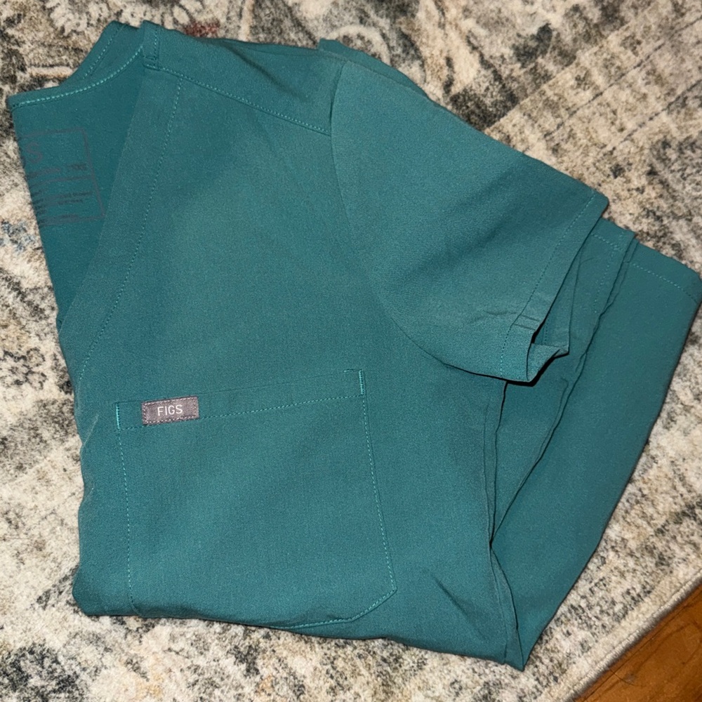 Figs once pocket scrub top XXS